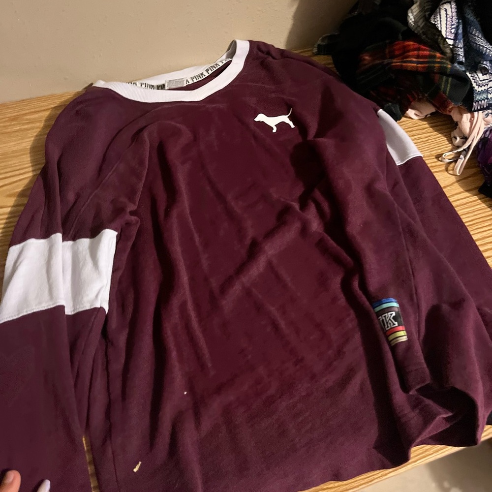 Crew neck